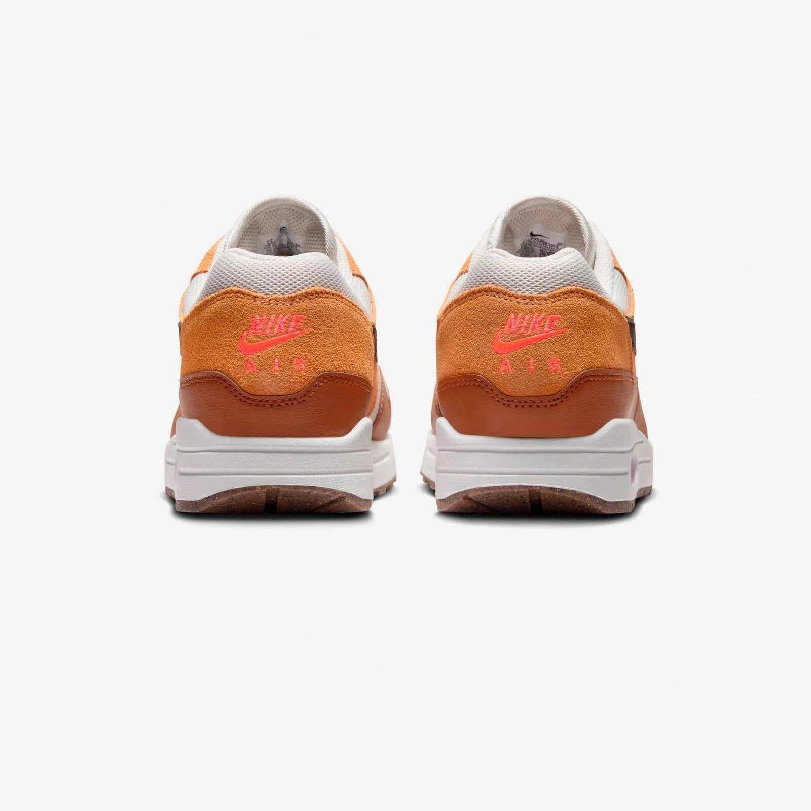 Nike Men's Shoes Sneakers AIR MAX 1 ESS US Size 9 Color LIGHT BONE (NEW IN BOX)